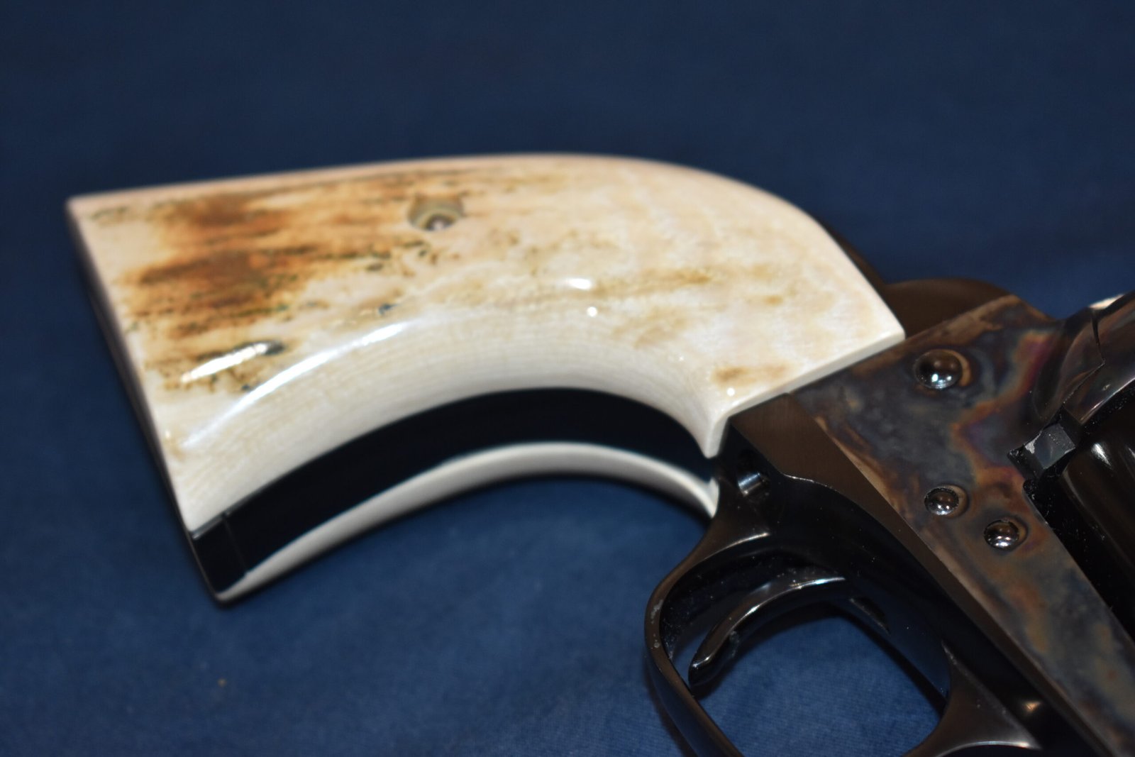 COLT SINGLE ACTION ARMY (S.A.A.) MAMMOTH IVORY GRIPS SAAMI24 - Image 12