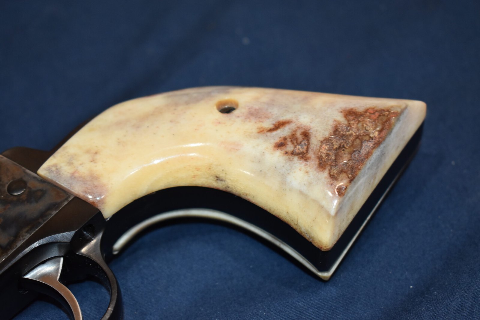 RUGER NEW MODEL BLACKHAWK OR OLD VAQUERO VINTAGE SAMBAR STAG GRIPS RBHS35 - Image 12