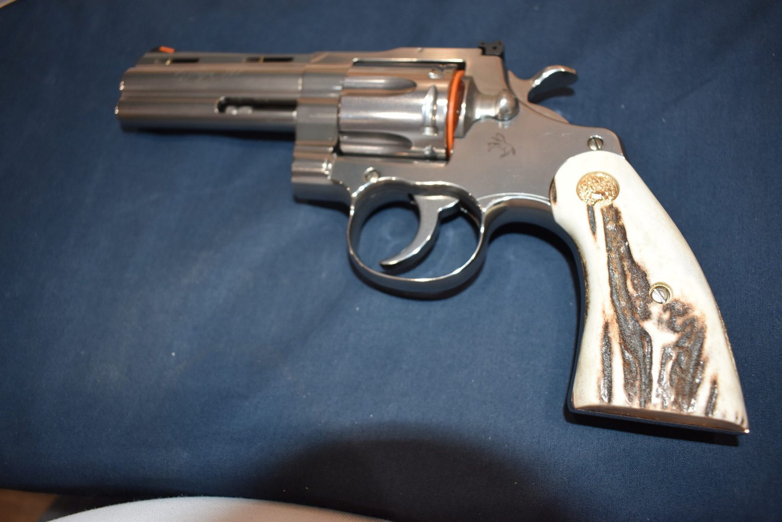 COLT PYTHON / OFFICER'S MODEL MATCH VINTAGE SAMBAR STAG GRIPS CPSS39 - Image 5