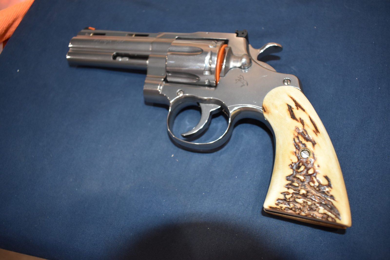 COLT PYTHON / OFFICER'S MODEL MATCH VINTAGE SAMBAR STAG GRIPS CPSS41 - Image 5