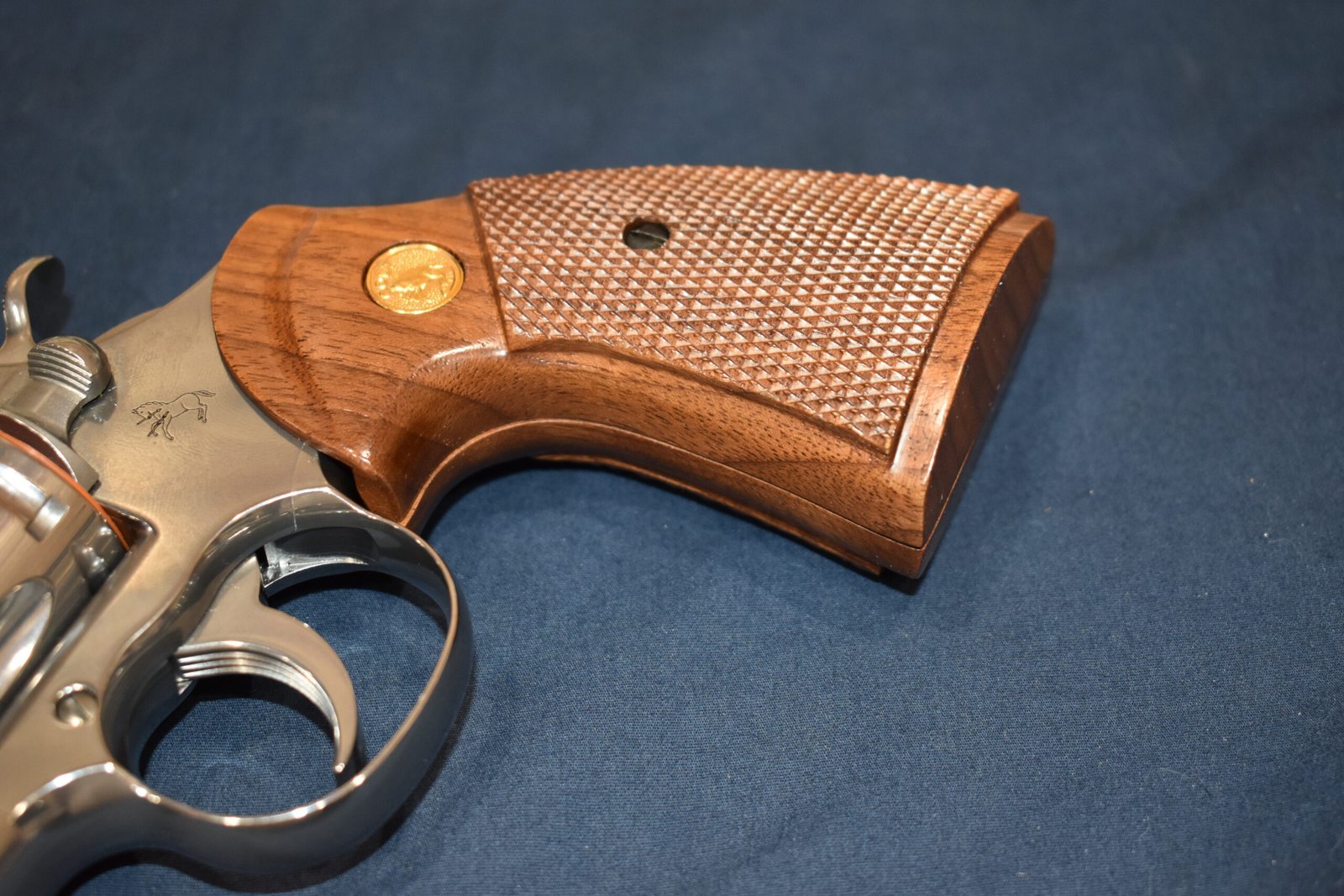 COLT PYTHON 3rd GENERATION FACTORY TARGET GRIPS CP11 - Image 13