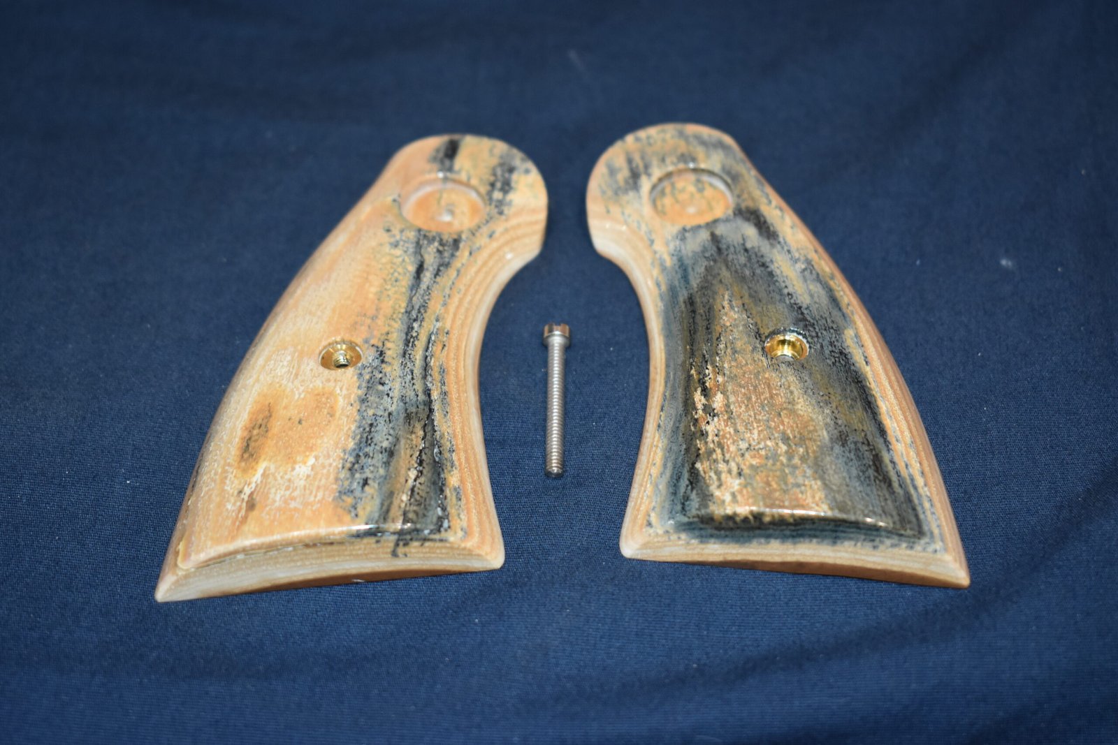 COLT PYTHON / OFFICER'S MODEL MATCH MAMMOTH IVORY GRIPS PMI9 - Image 3
