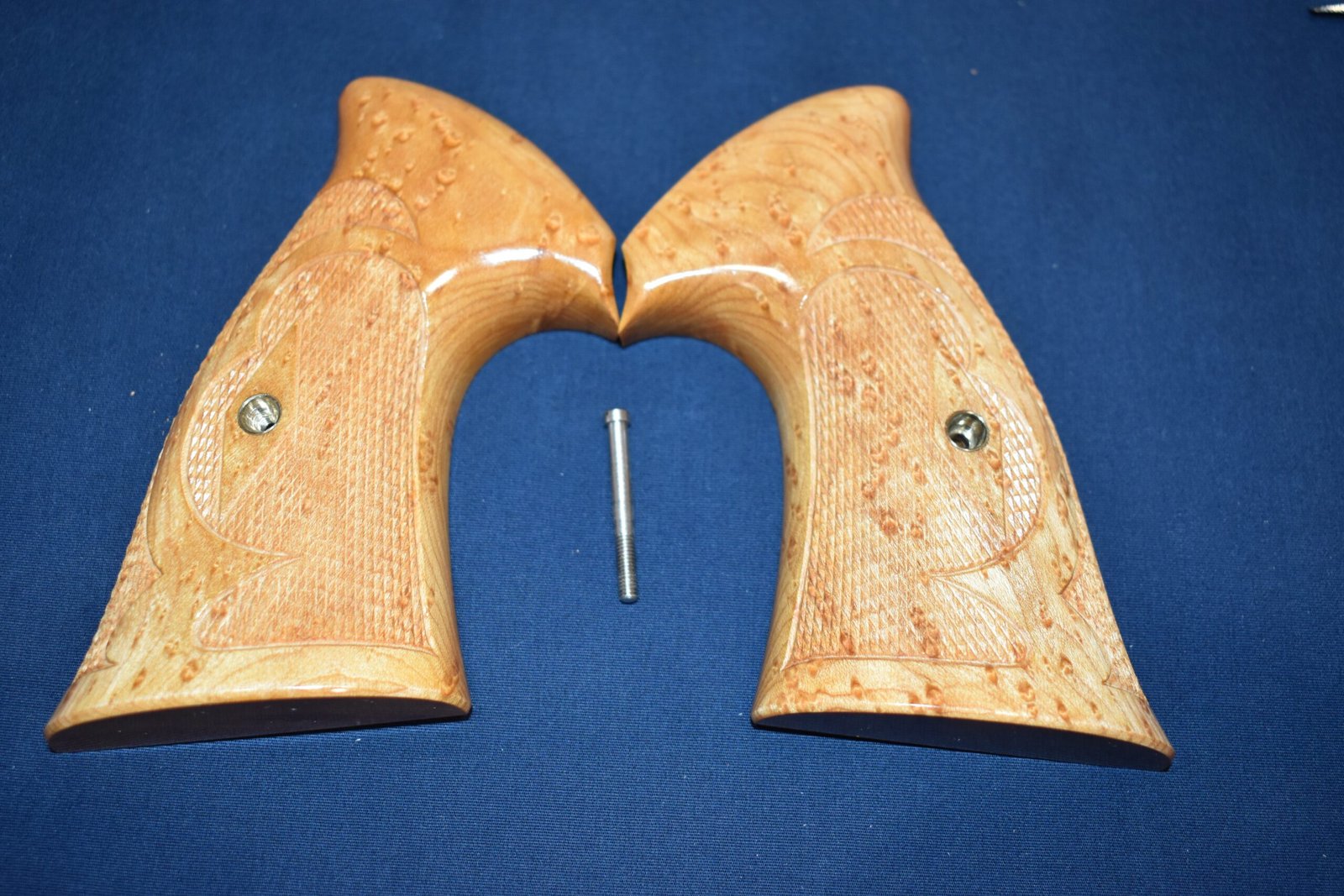 KEITH BROWN CUSTOM SMITH & WESSON N FRAME "ROPER" GRIPS KBNR50