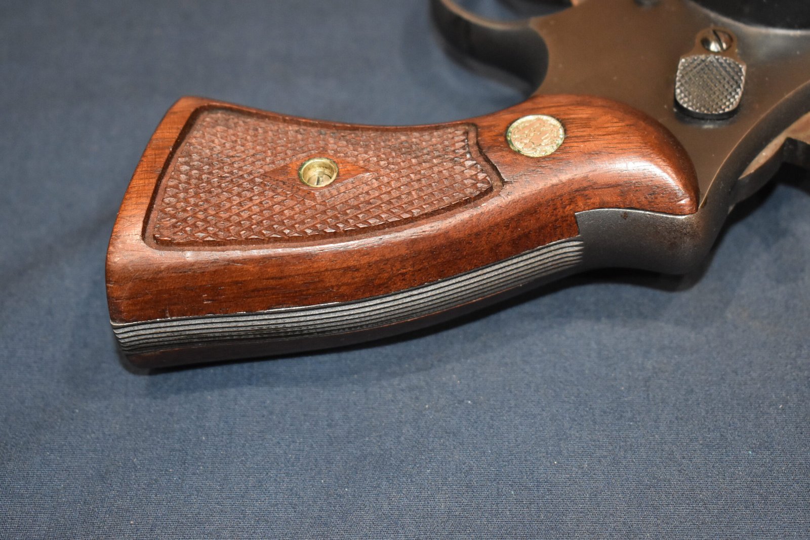 SMITH & WESSON N FRAME DIAMOND MAGNA GRIPS NDM18 - Image 6