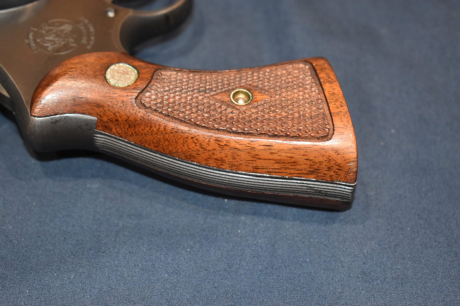 SMITH & WESSON N FRAME DIAMOND MAGNA GRIPS NDM18 - Image 7