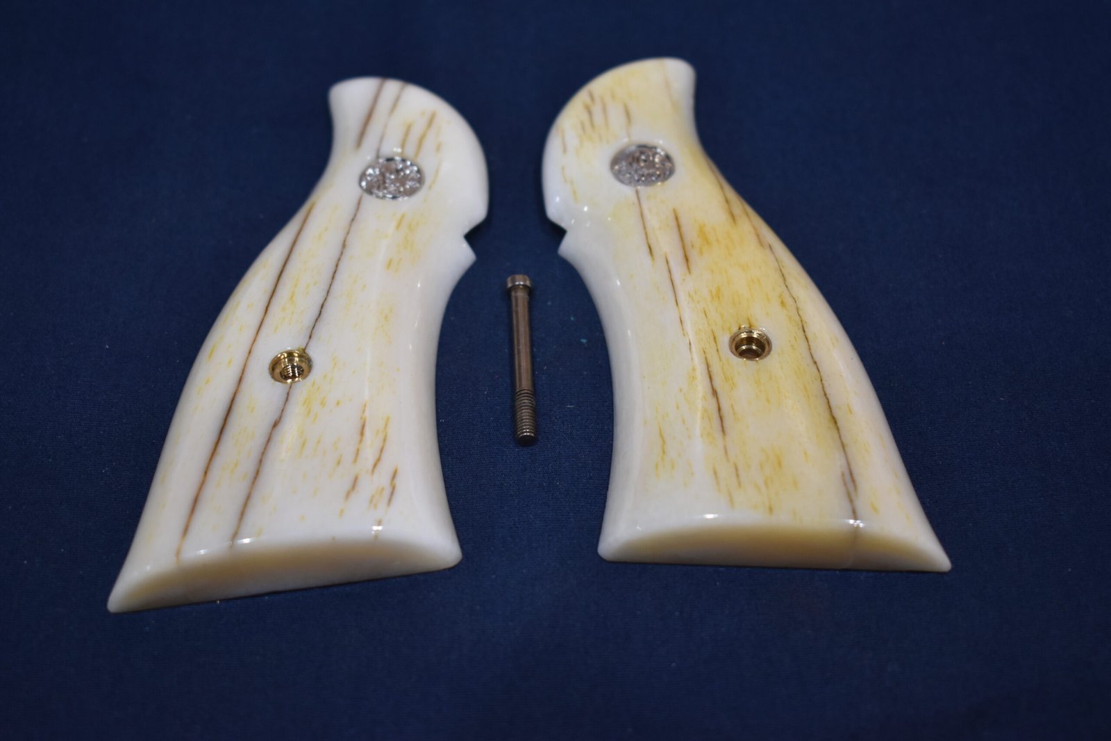 SMITH & WESSON N FRAME PREMIUM GRADE GIRAFFE BONE GRIPS SWNGB21 - Image 3