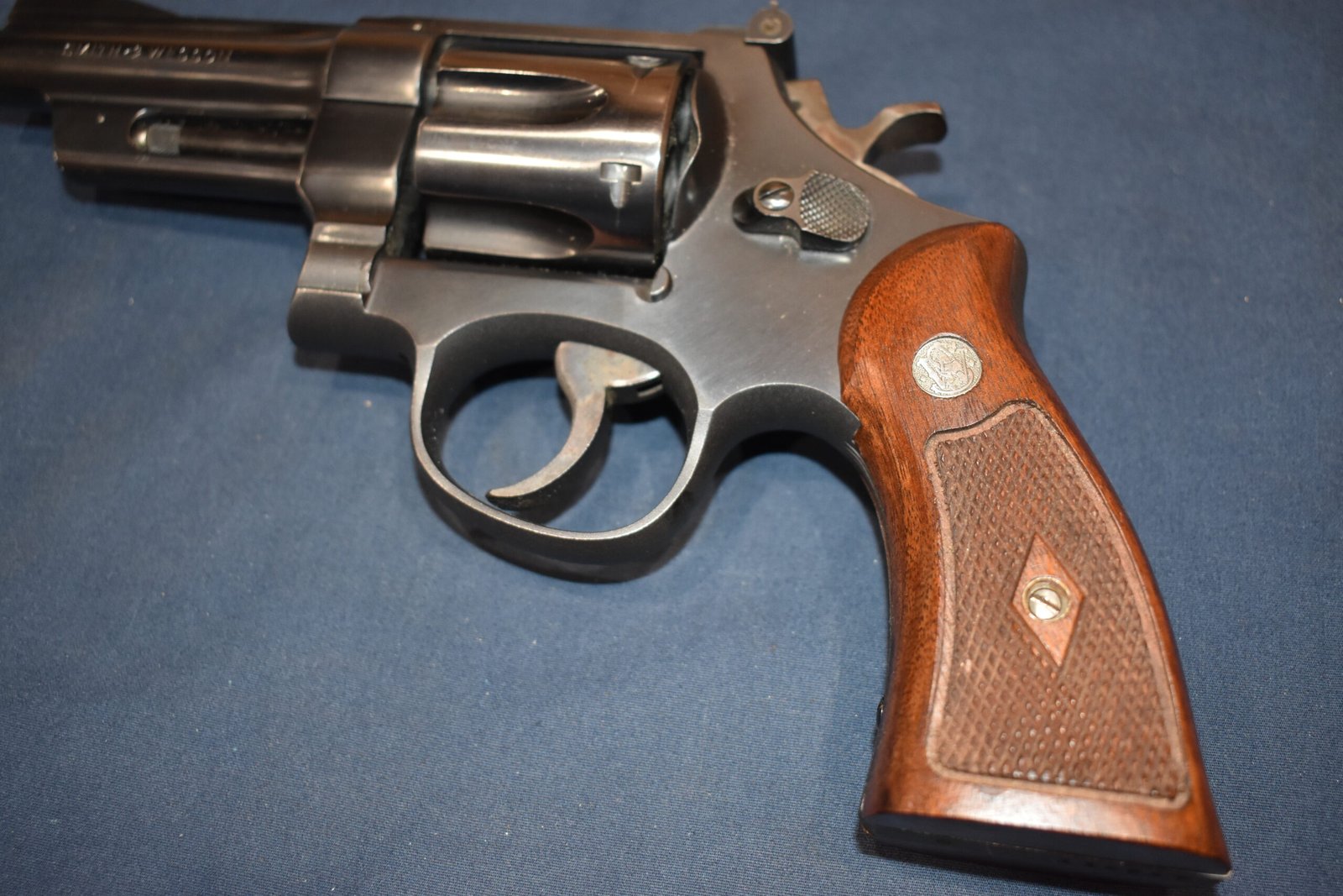 SMITH & WESSON N FRAME DIAMOND MAGNA GRIPS NDM19 - Image 5