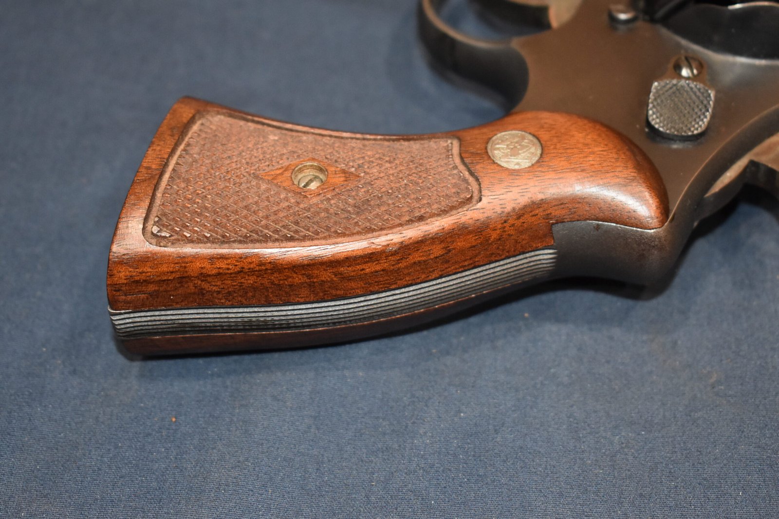 SMITH & WESSON N FRAME DIAMOND MAGNA GRIPS NDM19 - Image 6