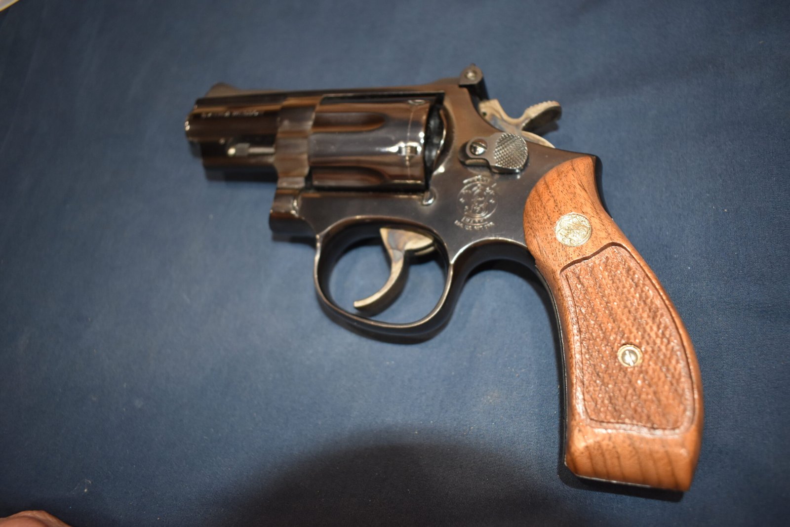 SMITH & WESSON K FRAME NOS SQUARE BUTT FACTORY MAGNA GRIPS KRBM16 - Image 6