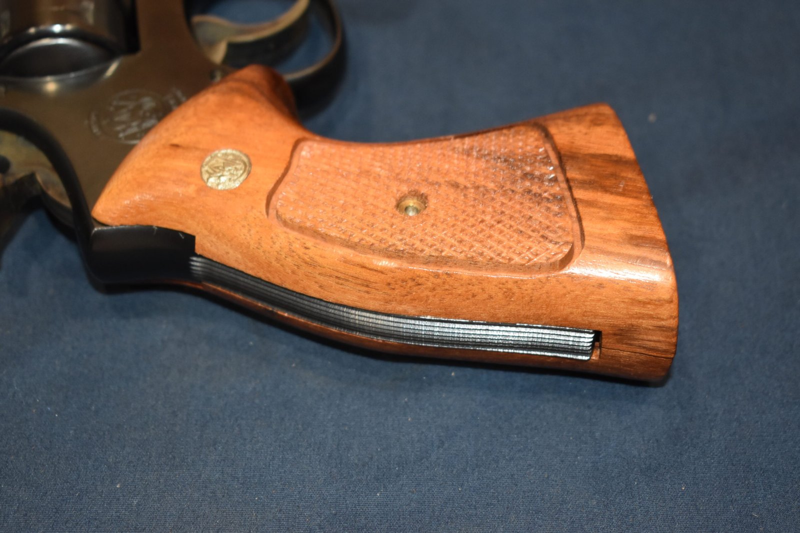 SMITH & WESSON FACTORY K FRAME TARGET GRIPS KCT33 - Image 7