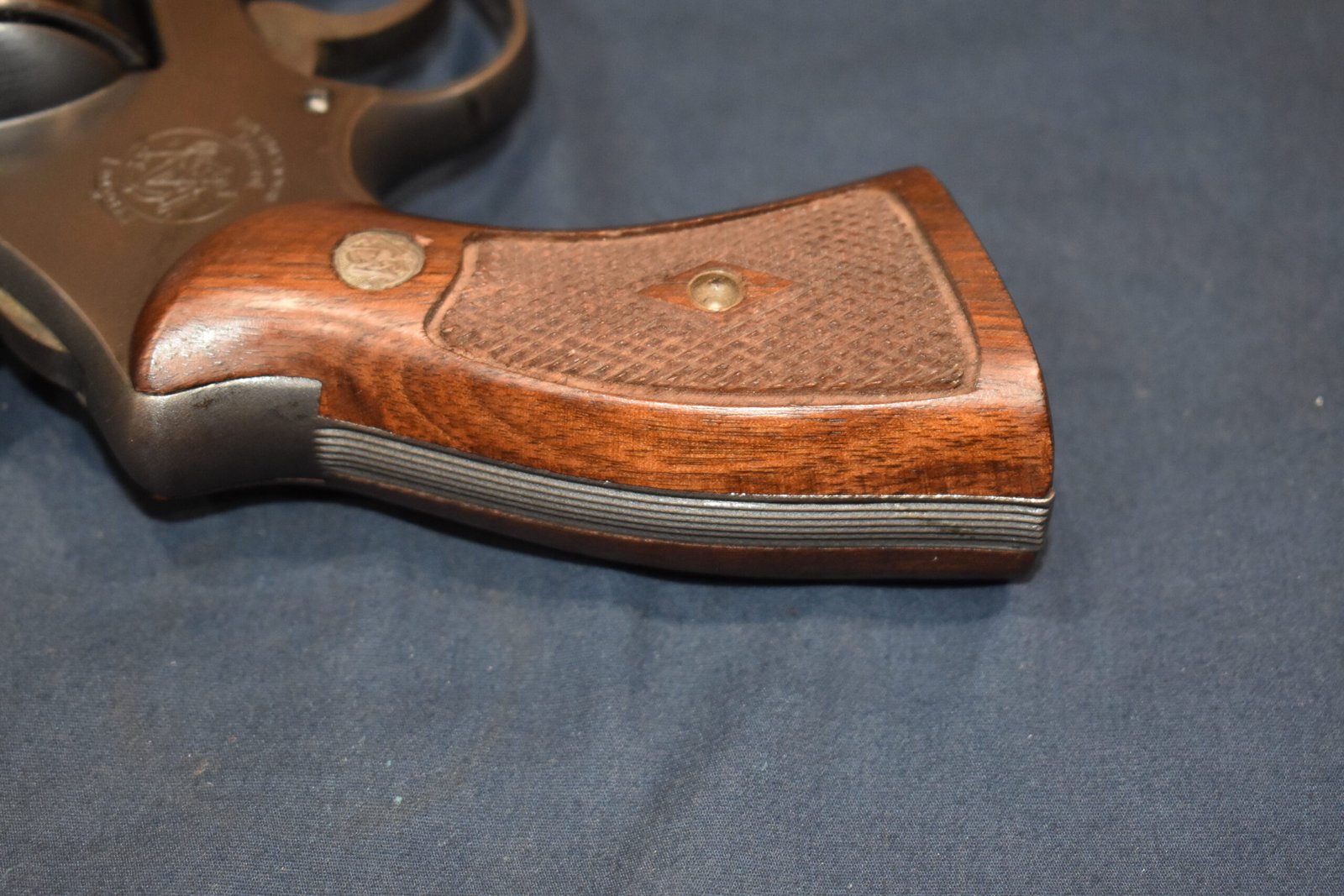 SMITH & WESSON N FRAME DIAMOND MAGNA GRIPS NDM19 - Image 7