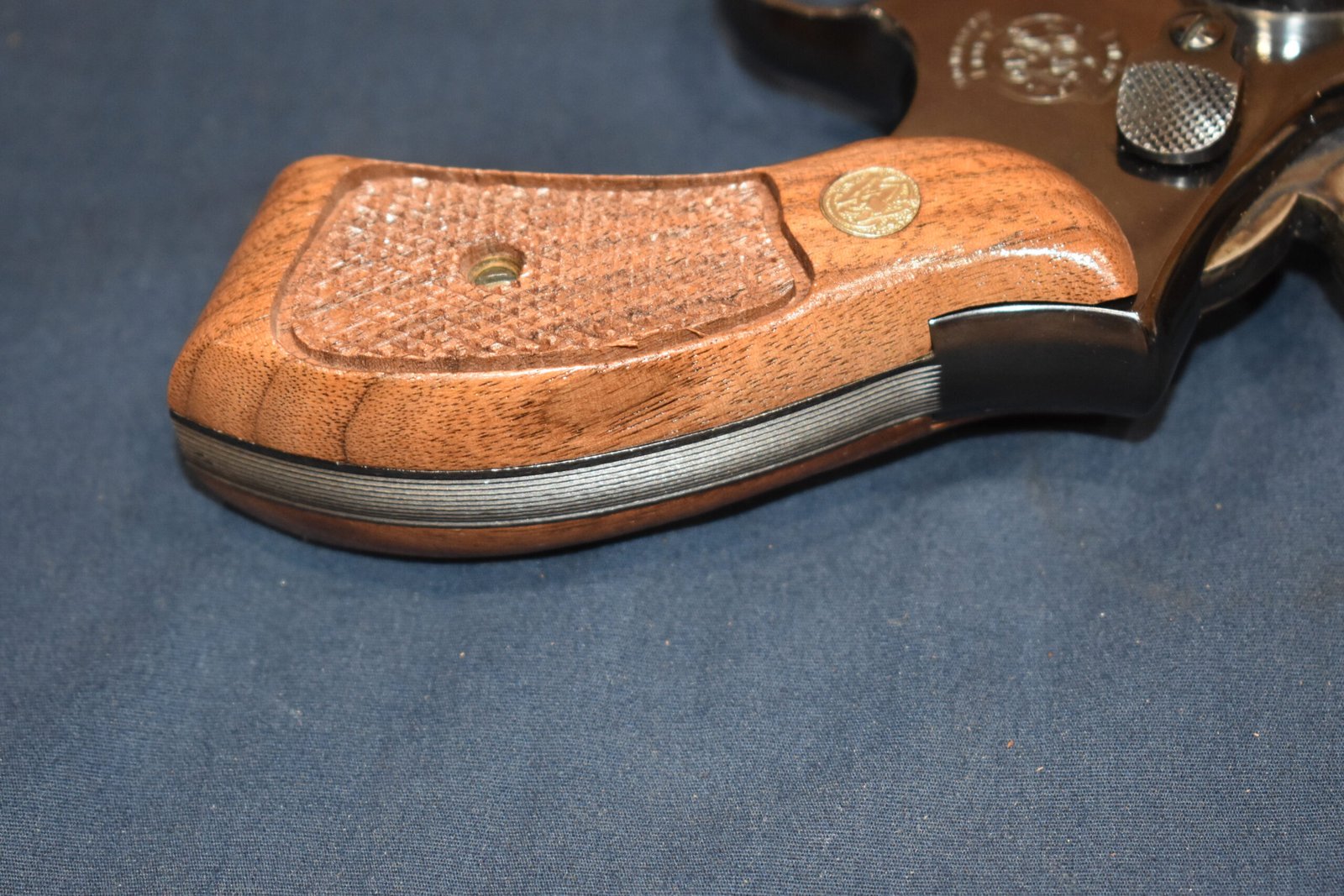 SMITH & WESSON K FRAME NOS SQUARE BUTT FACTORY MAGNA GRIPS KRBM16 - Image 7