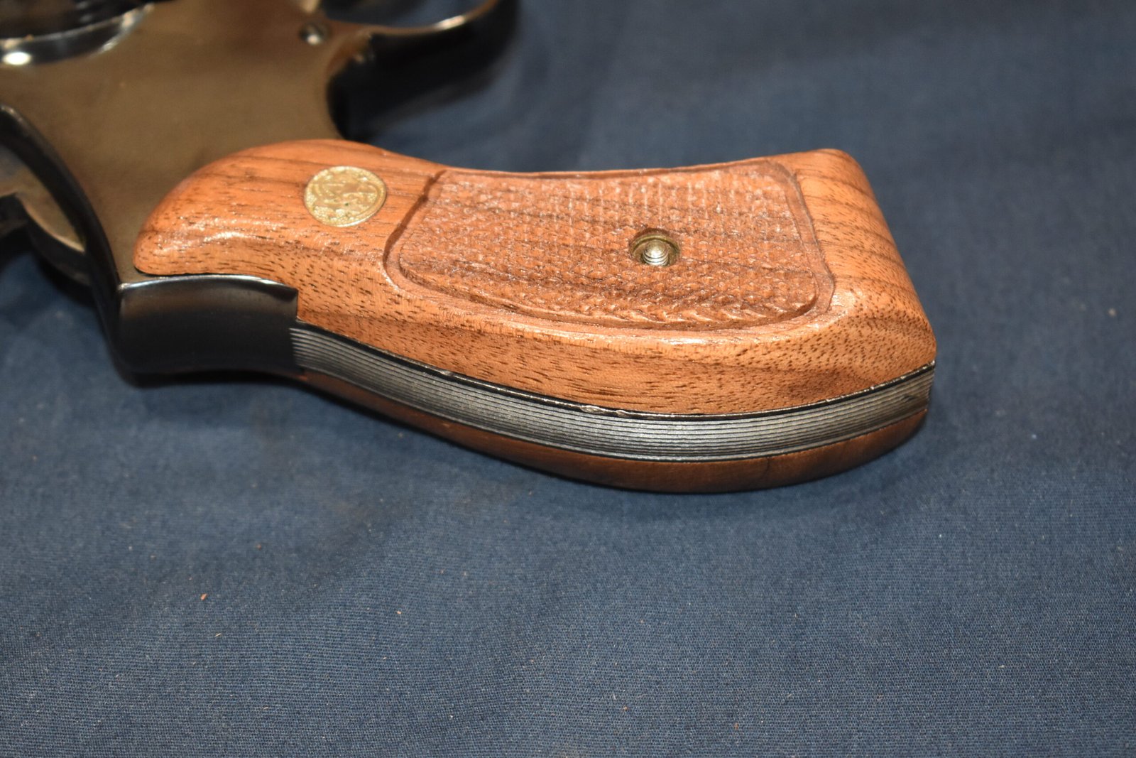 SMITH & WESSON K FRAME NOS SQUARE BUTT FACTORY MAGNA GRIPS KRBM16 - Image 8