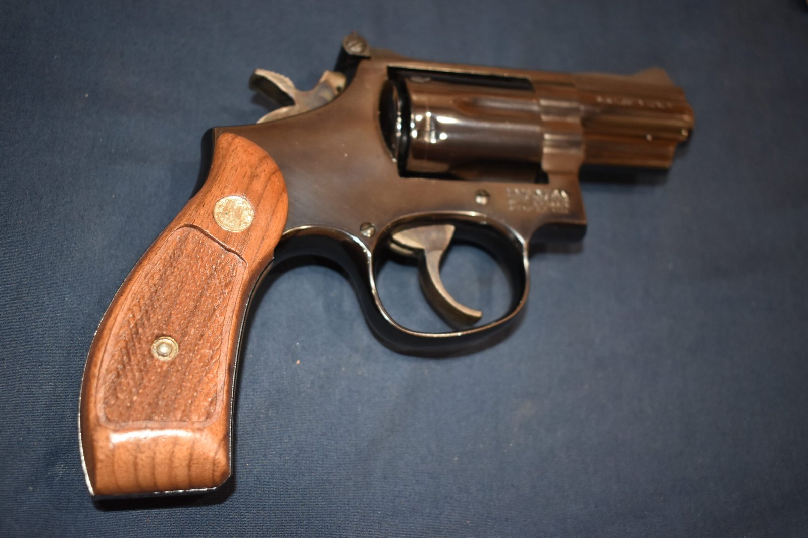 SMITH & WESSON K FRAME NOS SQUARE BUTT FACTORY MAGNA GRIPS KRBM16 - Image 9