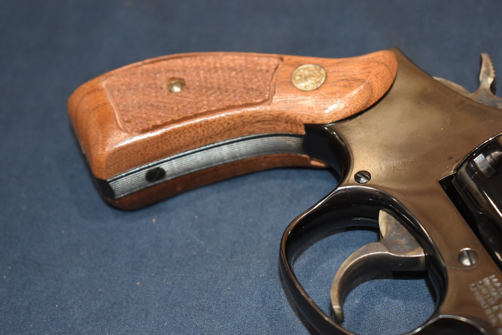 SMITH & WESSON K FRAME NOS SQUARE BUTT FACTORY MAGNA GRIPS KRBM17 - Image 13