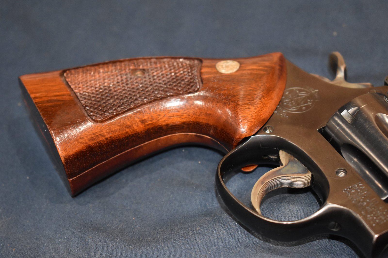 SMITH & WESSON FACTORY K FRAME TARGET GRIPS KCT34 - Image 12
