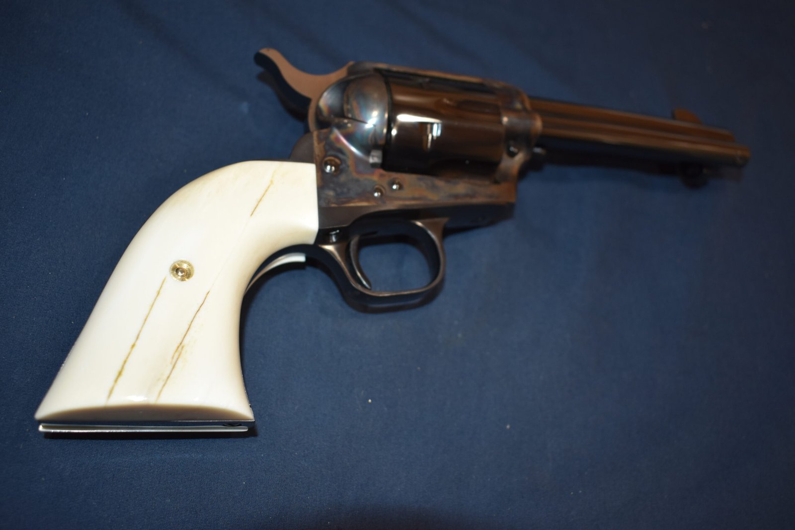 COLT SINGLE ACTION ARMY (S.A.A.) PREMIUM GRADE GIRAFFE BONE GRIPS SAAGB10 - Image 8