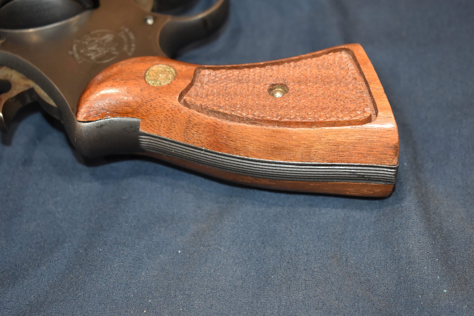 SMITH & WESSON N FRAME MAGNA GRIPS SWNM17 - Image 7