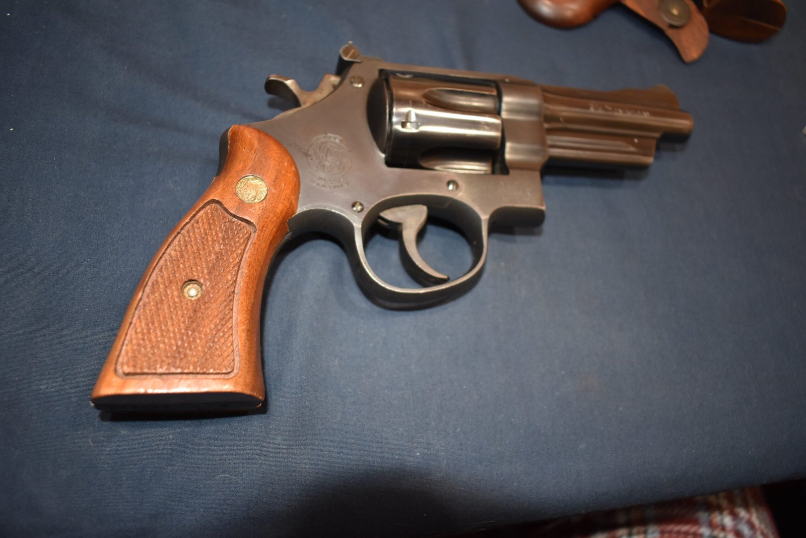 SMITH & WESSON N FRAME MAGNA GRIPS SWNM17 - Image 8
