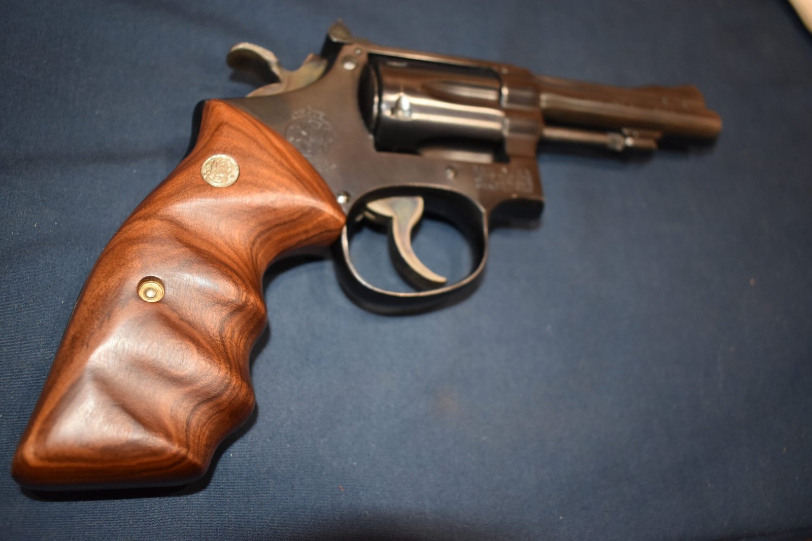 SMITH & WESSON K FRAME SQUARE BUTT FACTORY COMBAT GRIPS KSQC14 - Image 8