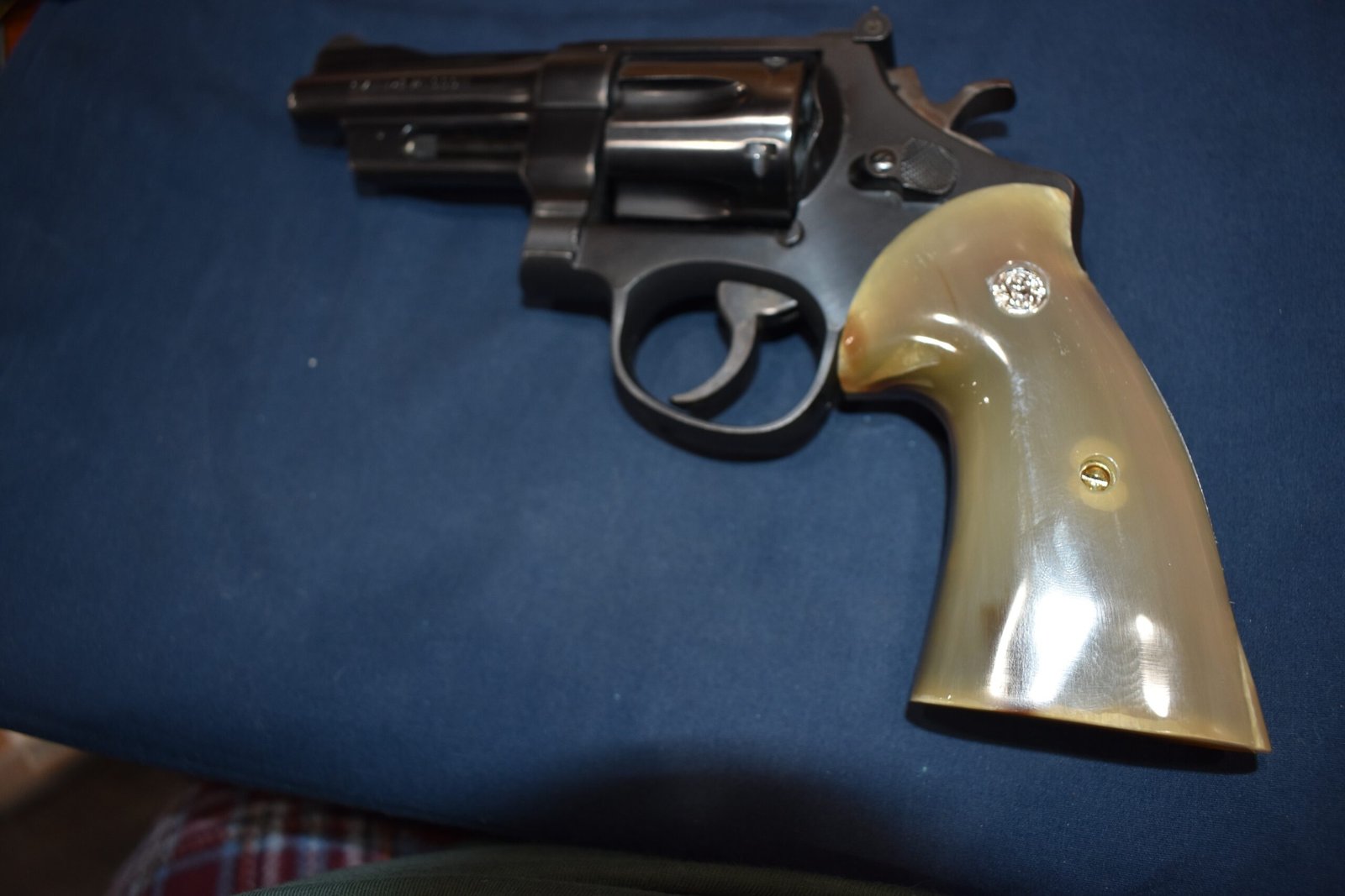 SMITH & WESSON N FRAME WATER BUFFALO HORN TARGET GRIPS SWNTWBH1 - Image 5