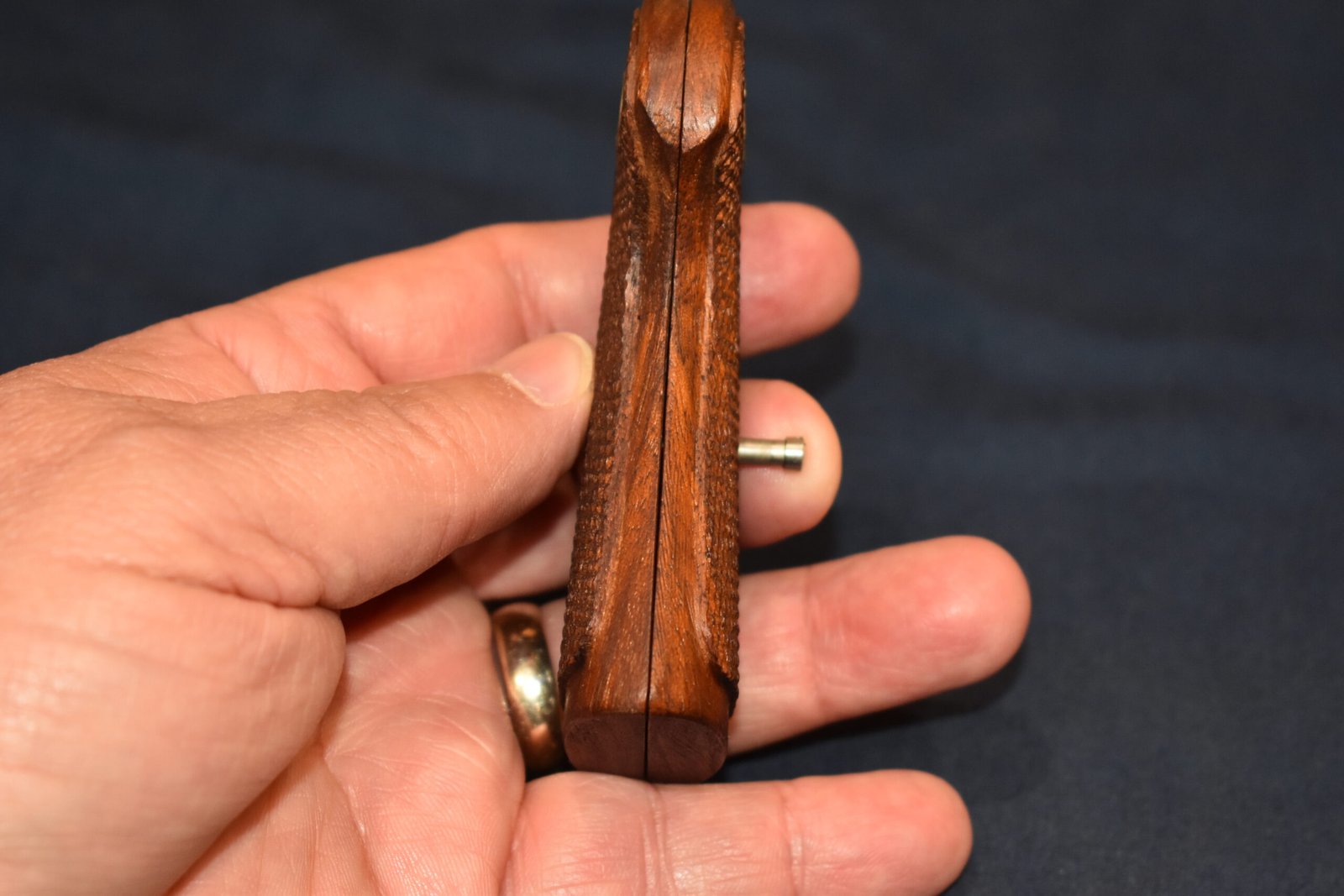 COLT FACTORY SHOOTING MASTER WOOD GRIPS CSMFW1 - Image 11
