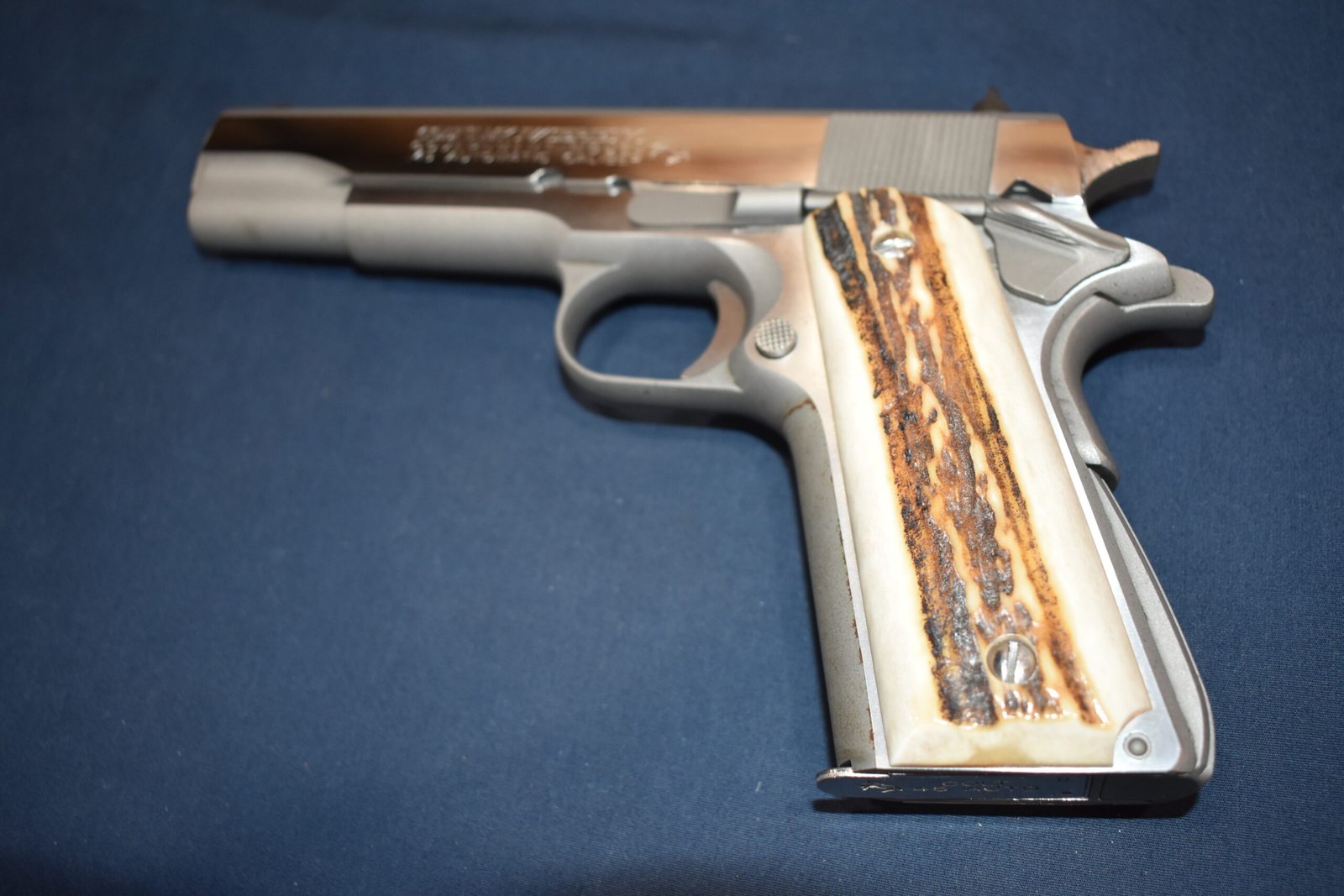 COLT 1911 VINTAGE SAMBAR STAG GRIPS 1911SS49 - Image 5