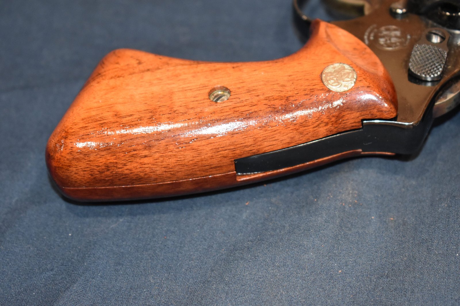 SMITH & WESSON J FRAME TARGET GRIP JT36 - Image 6