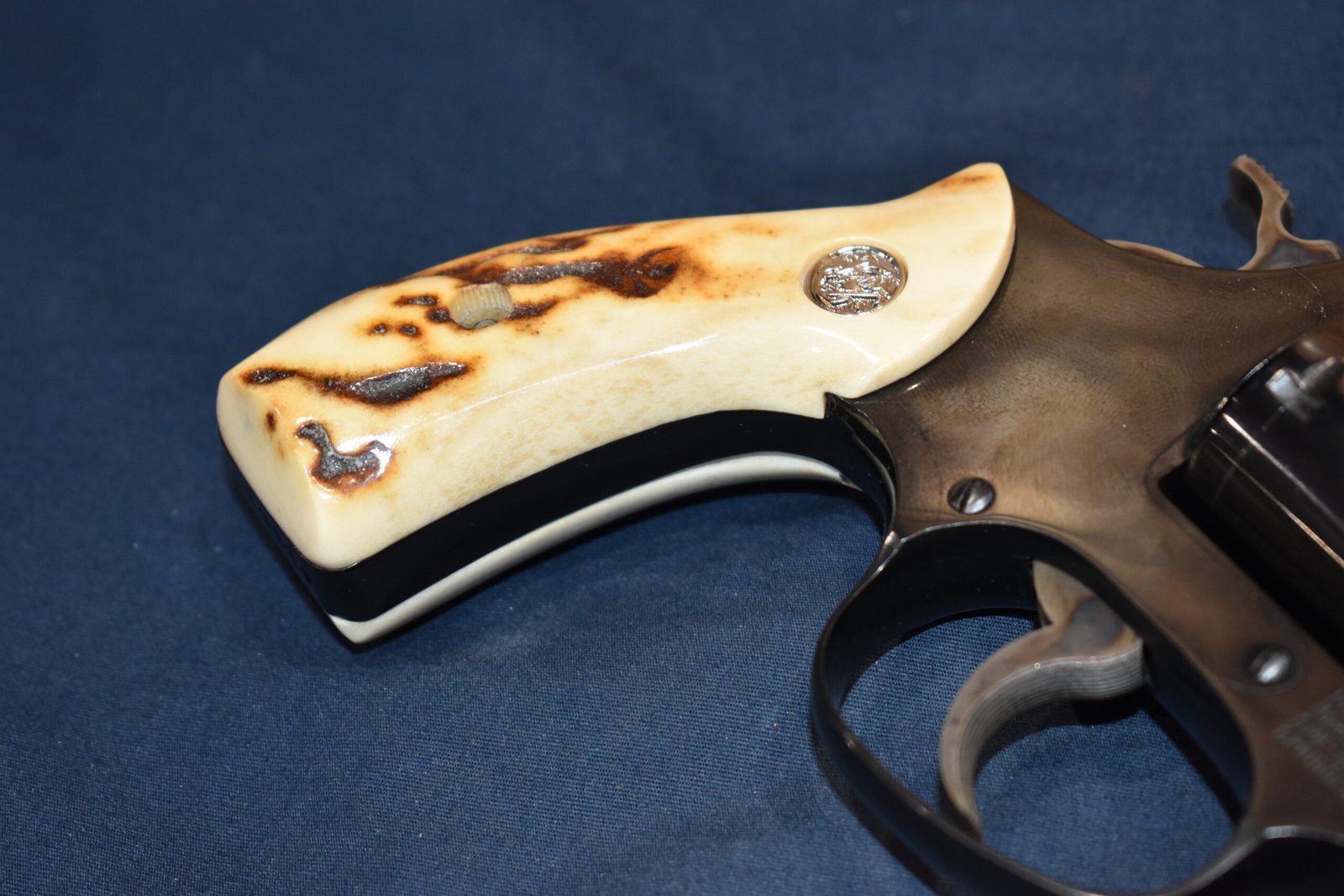 SMITH & WESSON J FRAME ROUND BUTT VINTAGE SAMBAR STAG GRIPS JRBS19 - Image 12